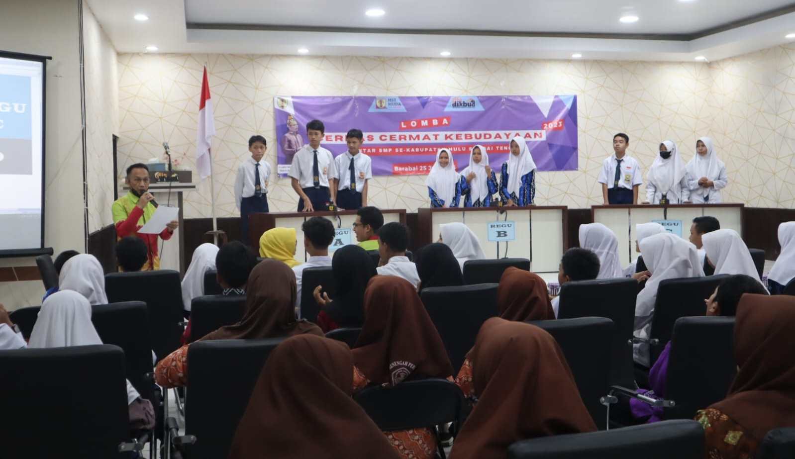 SMPN 16 HST Sabet Juara Pertama Lomba Cerdas Cermat Kebudayaan 2023