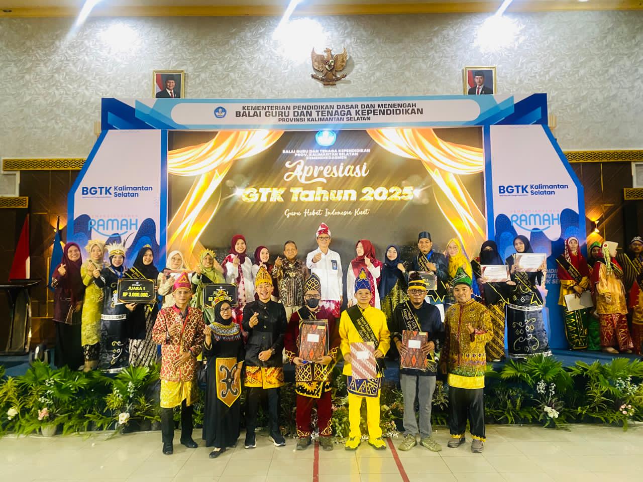 Belasan Pendidik HST Boyong Penghargaan Apresiasi GTK BGTK Kalsel 2025