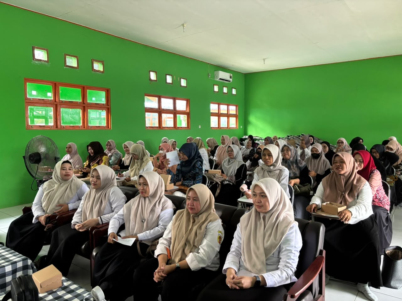 Menanam Benih Cinta Al-Qur'an Sejak Dini, Bidang PAUD dan Dikmas Kab. HST Gelar Sosialisasi Pembelajaran Tahfiz Holistik