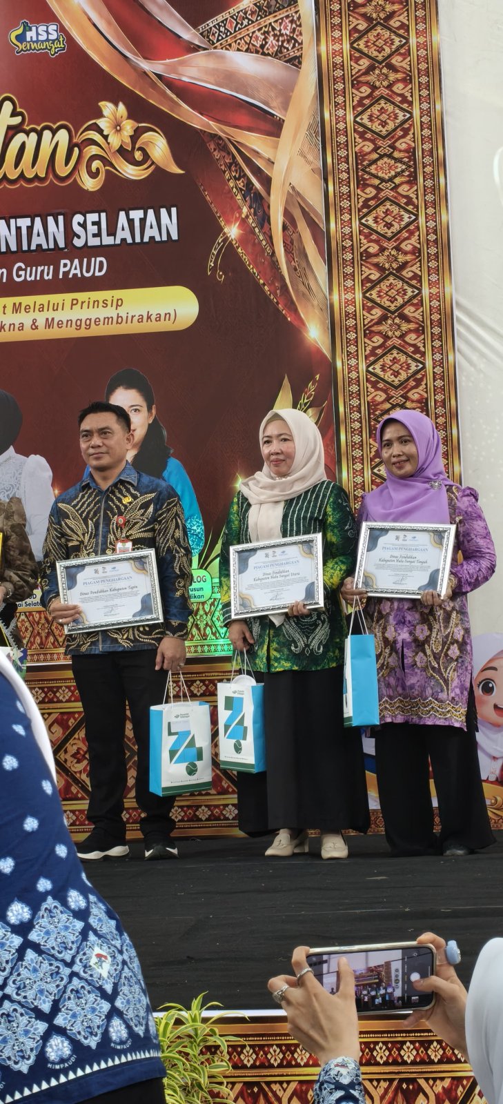 PD Himpaudi Hulu Sungai Tengah kembali raih Juara Umum pada Jambore V Himpaudi Kalimantan Selatan